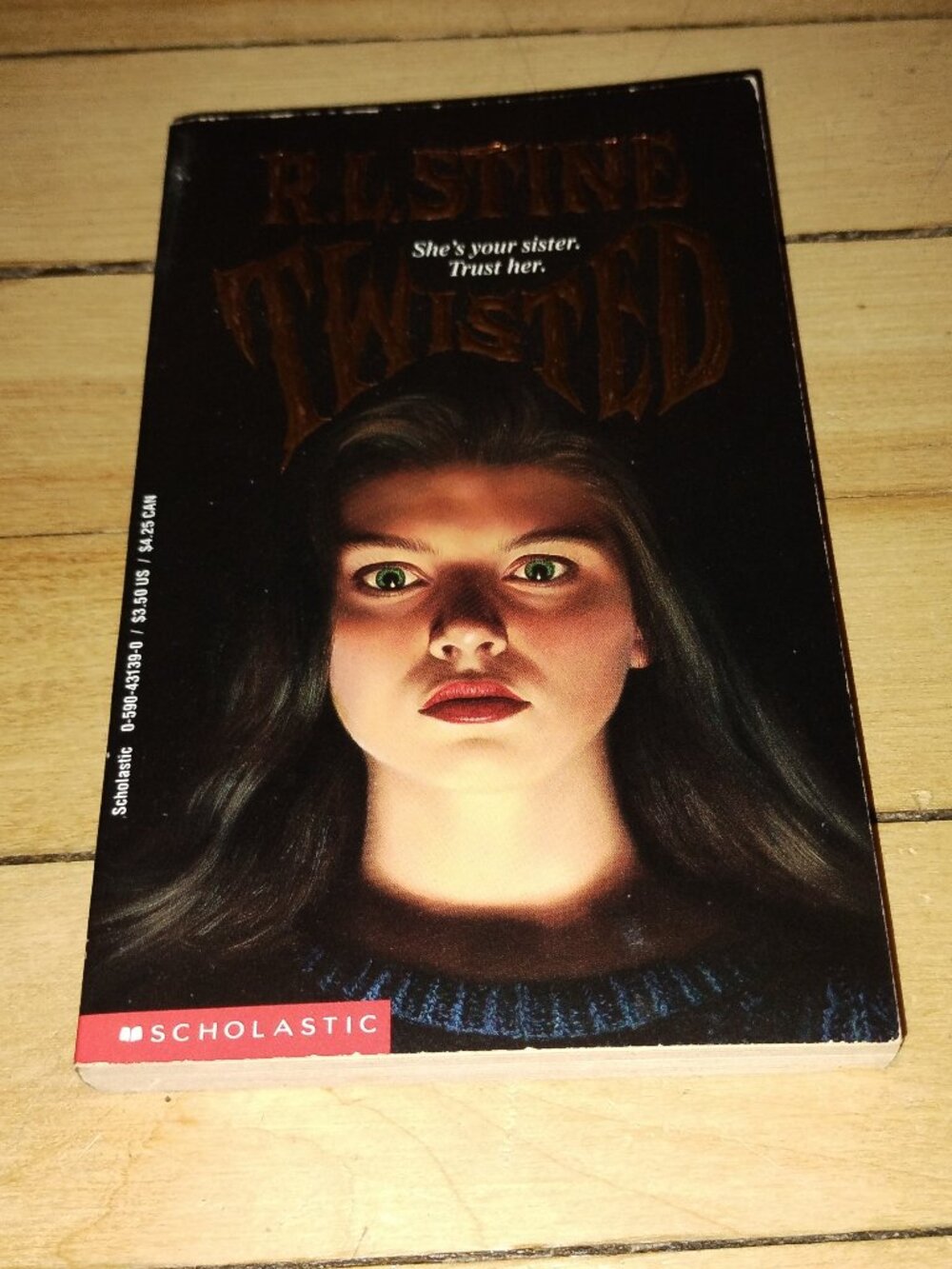 Twisted (R.L. Stine) Paperback